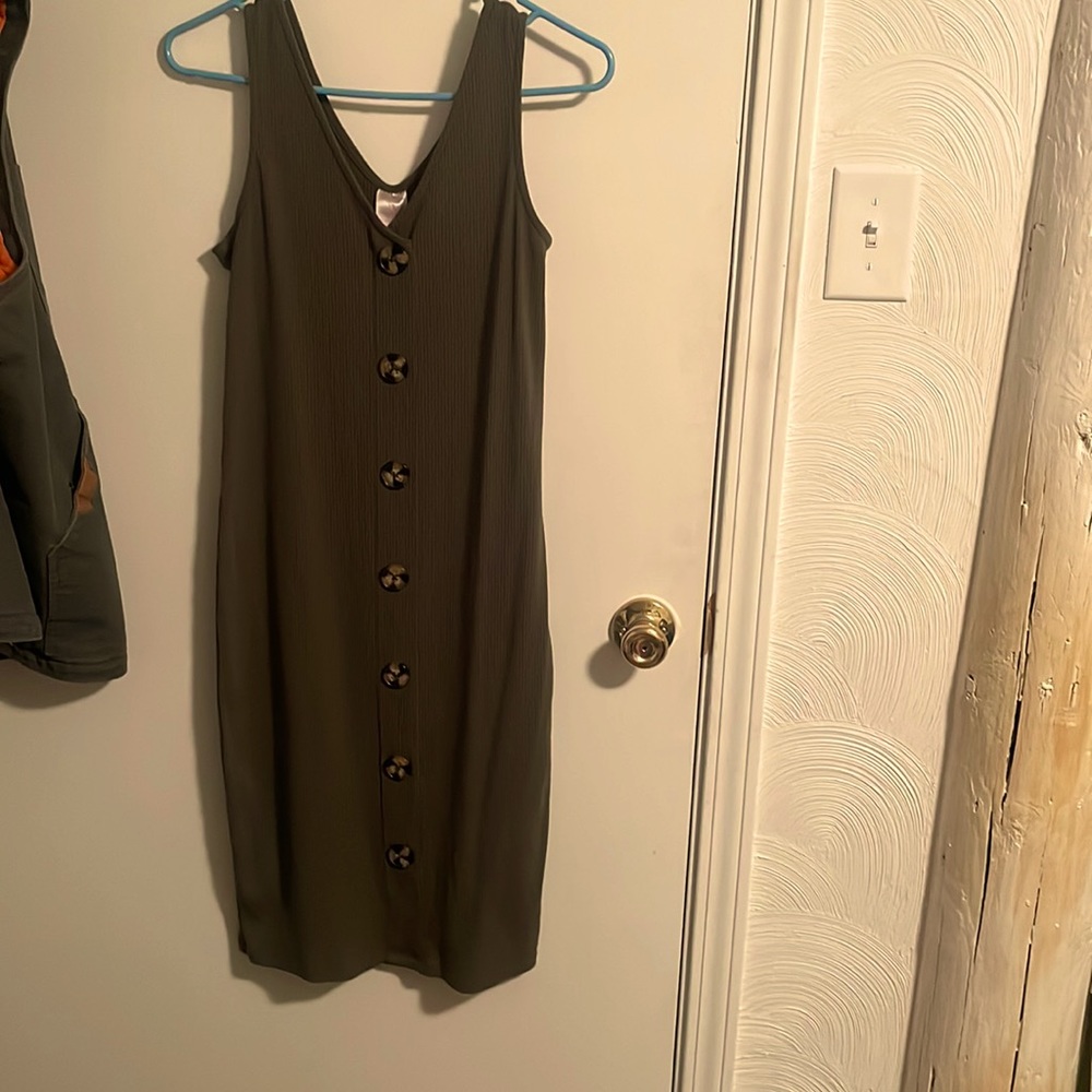 No boundaries dress